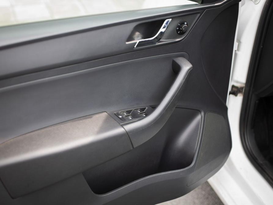 Skoda Rapid I Курган  - изображение 20