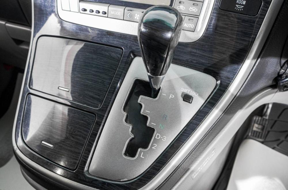 Toyota Alphard I Рестайлинг Барнаул  - изображение 21