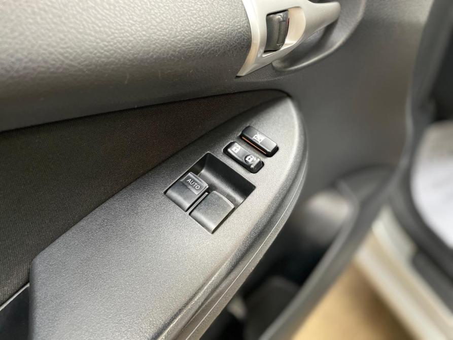 Toyota Corolla X (E140 E150) Рестайлинг Набережные Челны  - изображение 12