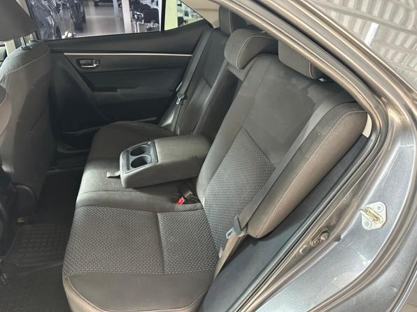 Toyota Corolla XI (E160 E170 E180) с пробегом 2013 года, цена 995 000 рублей, 275654 км, седан, Автокод Объявления