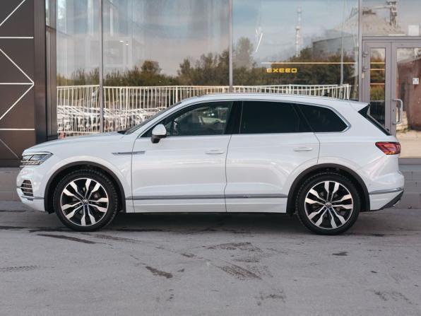 Volkswagen Touareg III с пробегом 2021 года, цена 5 700 000 рублей, 124168 км, внедорожник, Автокод Объявления