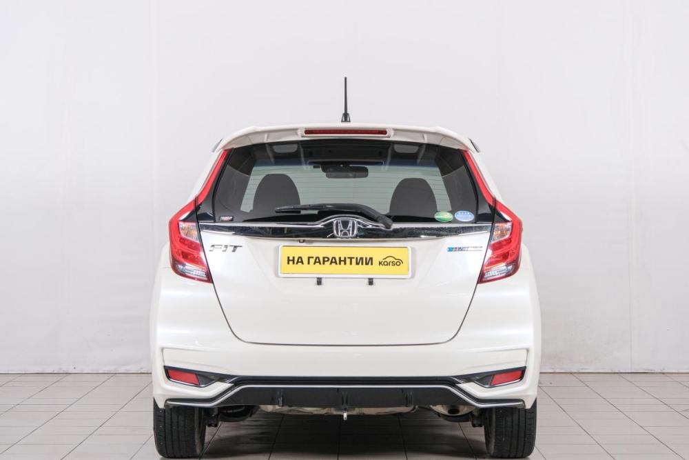 Honda Fit III Рестайлинг Красноярск  - изображение 6