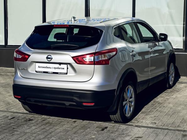 Nissan Qashqai II с пробегом 2018 года, цена 1 554 000 рублей, 112000 км, внедорожник, Автокод Объявления