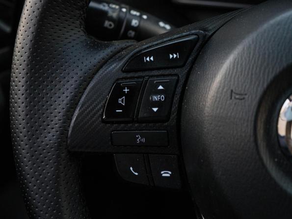 Mazda 3 III (BM) с пробегом 2015 года, цена 1 100 000 рублей, 190000 км, седан, Автокод Объявления