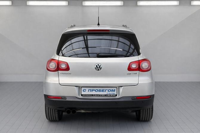Volkswagen Tiguan I с пробегом 2009 года, цена 925 000 рублей, 211031 км, внедорожник, Автокод Объявления