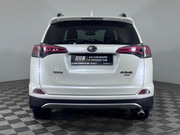 Toyota RAV4 IV (XA40) Рестайлинг с пробегом 2017 года, цена 2 250 000 рублей, 126428 км, внедорожник, Автокод Объявления