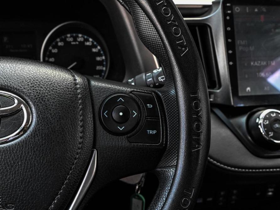 Toyota RAV4 IV (XA40) Рестайлинг Новороссийск  - изображение 18
