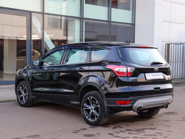 Ford Kuga II Рестайлинг с пробегом 2017 года, цена 1 597 000 рублей, 119444 км, внедорожник, Автокод Объявления