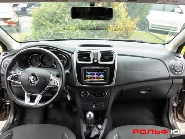 Renault Sandero II Рестайлинг с пробегом 2019 года, цена 1 028 000 рублей, 123395 км, хэтчбек, Автокод Объявления