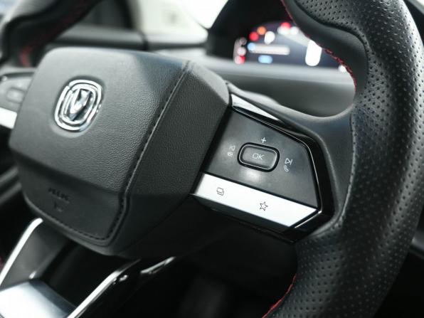 Changan CS55 Plus II с пробегом 2023 года, цена 2 129 900 рублей, 42970 км, внедорожник, Автокод Объявления