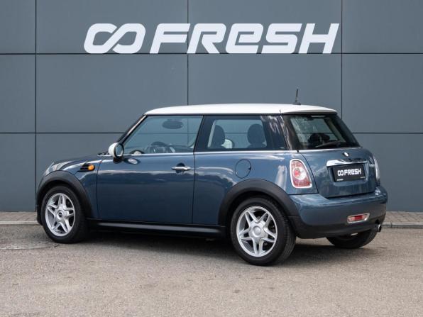 Mini Hatch II (R56) Рестайлинг с пробегом 2010 года, цена 960 000 рублей, 175647 км, хэтчбек, Автокод Объявления