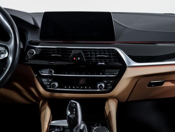 BMW 5 серии VII (G30/G31/G38) с пробегом 2019 года, цена 3 499 000 рублей, 74000 км, седан, Автокод Объявления