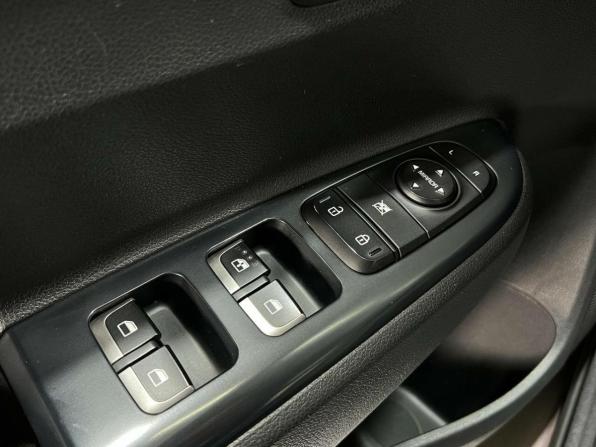Kia Rio IV Рестайлинг с пробегом 2021 года, цена 1 450 000 рублей, 186045 км, хэтчбек, Автокод Объявления