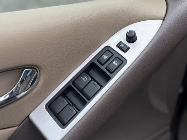 Nissan Murano II (Z51) Рестайлинг с пробегом 2011 года, цена 1 035 000 рублей, 173000 км, внедорожник, Автокод Объявления