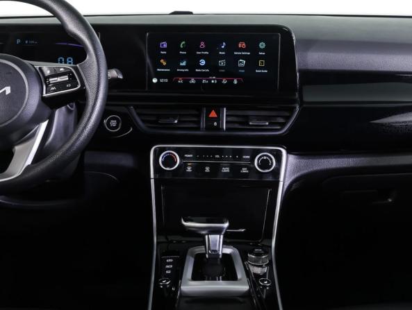 Kia Seltos I Рестайлинг с пробегом 2024 года, цена 2 690 000 рублей, 10284 км, внедорожник, Автокод Объявления