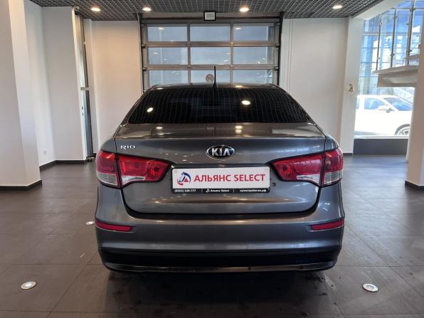 Kia Rio III Рестайлинг с пробегом 2015 года, цена 880 000 рублей, 183701 км, седан, Автокод Объявления