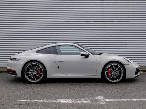 Porsche 911 VIII (992) с пробегом 2021 года, цена 17 439 000 рублей, 18871 км, купе, Автокод Объявления
