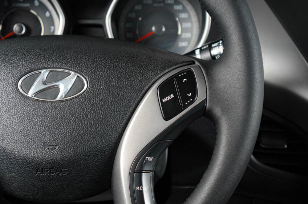 Hyundai Avante V Тюмень  - изображение 16