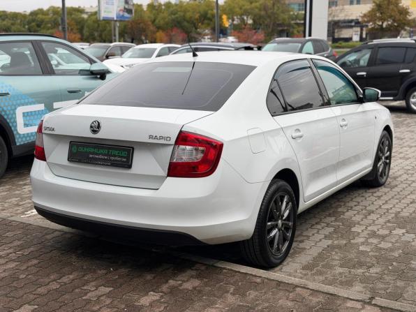 Skoda Rapid I с пробегом 2014 года, цена 822 000 рублей, 166089 км, лифтбек, Автокод Объявления