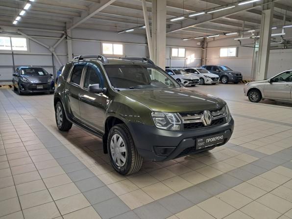 Renault Duster I Рестайлинг с пробегом 2015 года, цена 815 000 рублей, 239868 км, внедорожник, Автокод Объявления