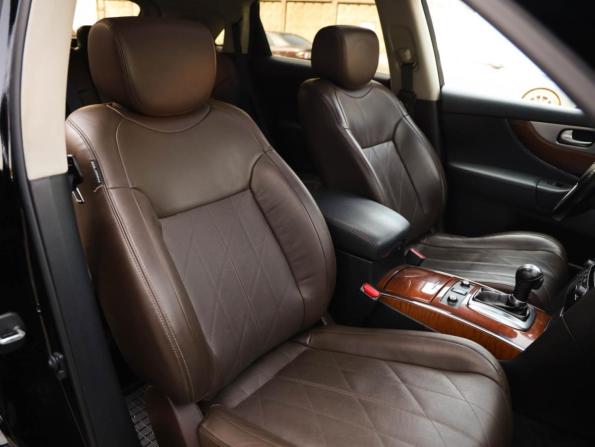 Infiniti QX70 с пробегом 2016 года, цена 2 299 000 рублей, 129523 км, внедорожник, Автокод Объявления