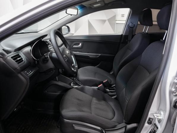 Kia Rio III Рестайлинг с пробегом 2015 года, цена 1 130 000 рублей, 112242 км, седан, Автокод Объявления