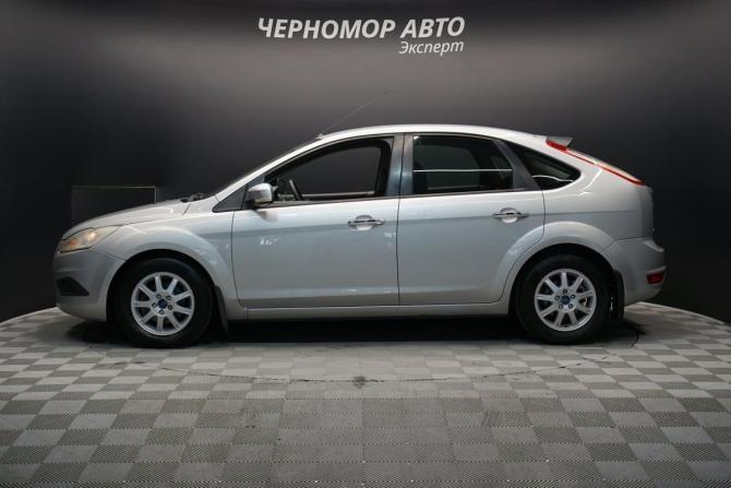 Ford Focus II Рестайлинг с пробегом 2009 года, цена 620 000 рублей, 210455 км, хэтчбек, Автокод Объявления