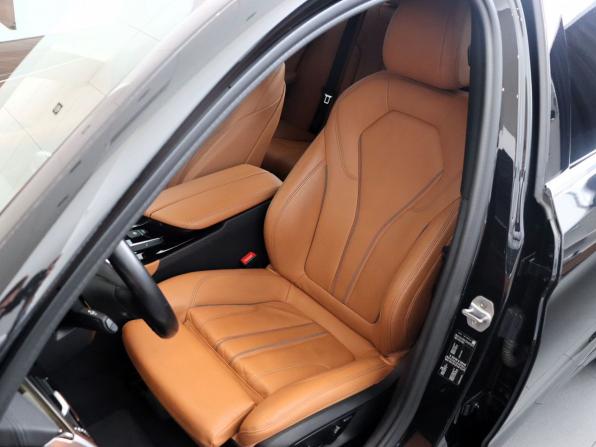 BMW 5 серии VII (G30/G31/G38) с пробегом 2019 года, цена 3 490 000 рублей, 149974 км, седан, Автокод Объявления