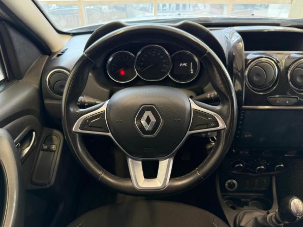 Renault Duster II с пробегом 2019 года, цена 1 220 000 рублей, 121000 км, внедорожник, Автокод Объявления