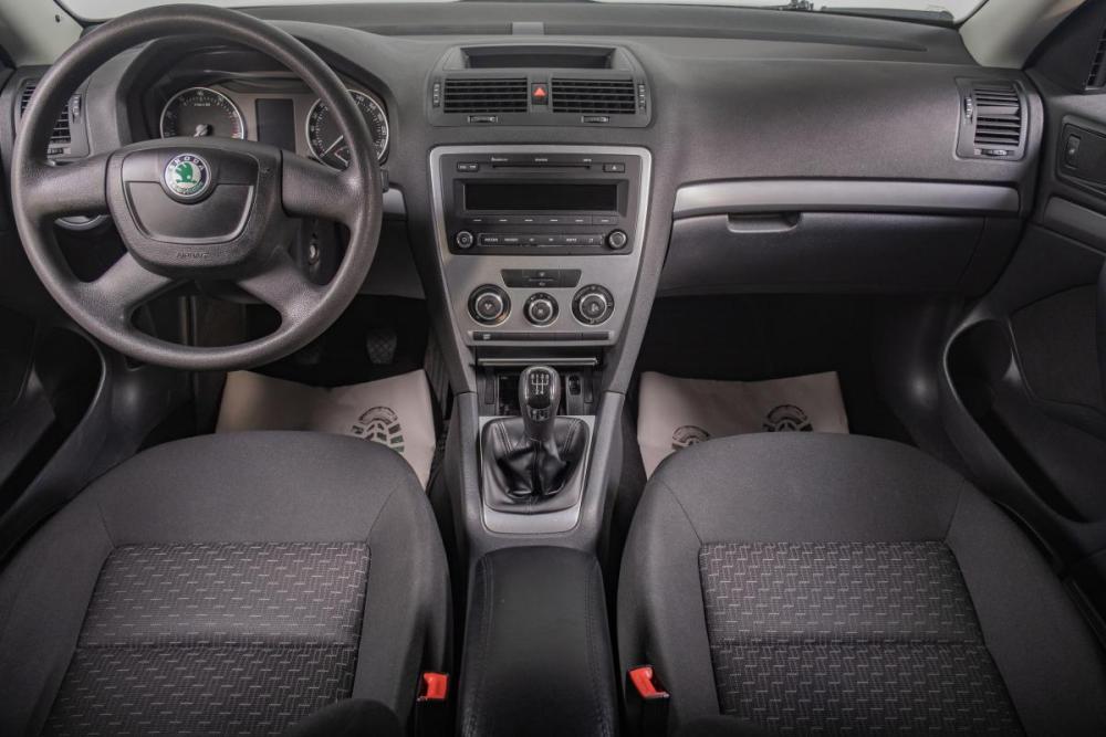 Skoda Octavia II (A5) Рестайлинг Томск  - изображение 11