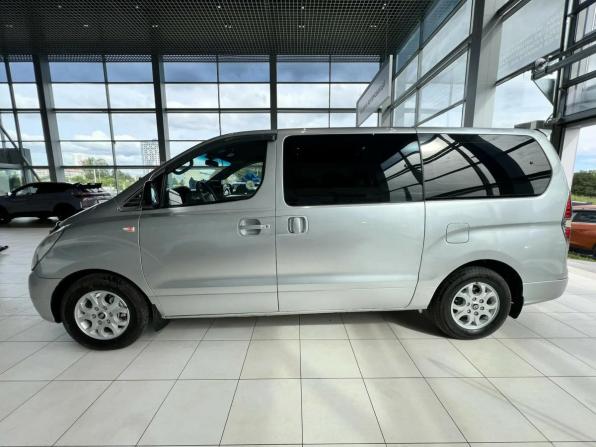 Hyundai Grand Starex I с пробегом 2010 года, цена 1 195 000 рублей, 227703 км, минивэн, Автокод Объявления