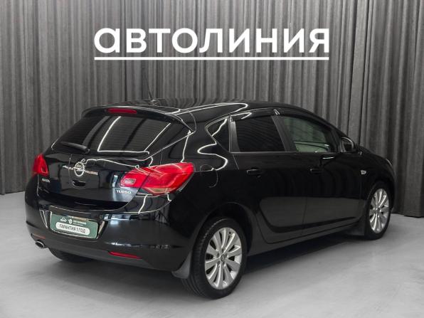 Opel Astra J с пробегом 2011 года, цена 650 000 рублей, 158322 км, хэтчбек, Автокод Объявления