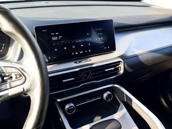 Geely Coolray I с пробегом 2023 года, цена 1 859 000 рублей, 42219 км, внедорожник, Автокод Объявления