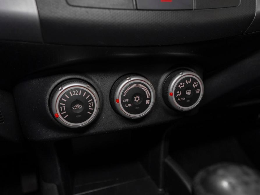 Mitsubishi Outlander II Москва  - изображение 15