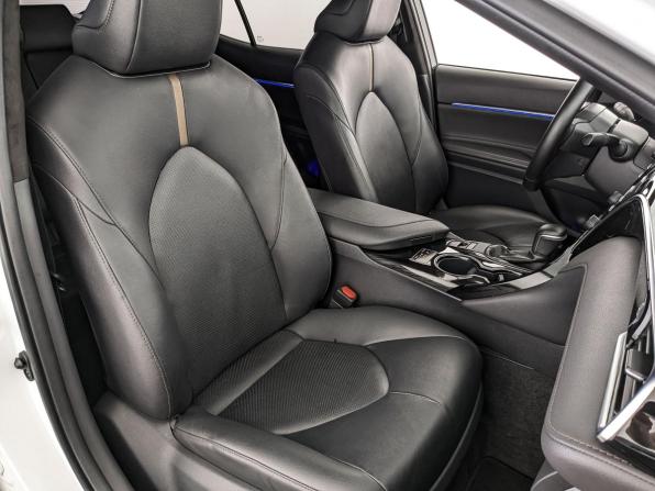 Toyota Camry VIII (XV70) с пробегом 2020 года, цена 2 600 000 рублей, 105897 км, седан, Автокод Объявления