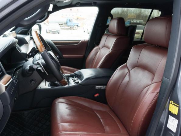 Lexus LX III Рестайлинг 2 с пробегом 2016 года, цена 6 700 000 рублей, 248357 км, внедорожник, Автокод Объявления