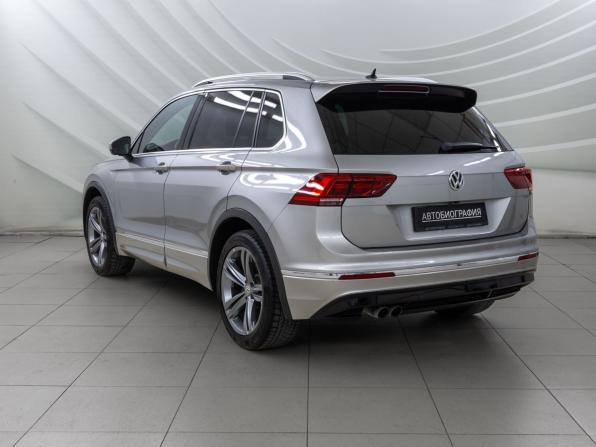 Volkswagen Tiguan II с пробегом 2018 года, цена 2 798 000 рублей, 116383 км, внедорожник, Автокод Объявления
