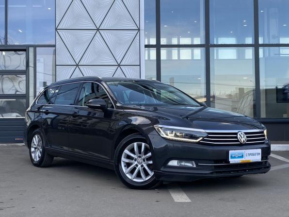 Volkswagen Passat B8 с пробегом 2018 года, цена 1 899 000 рублей, 227400 км, универсал, Автокод Объявления