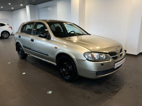 Nissan Almera II (N16) Рестайлинг с пробегом 2002 года, цена 137 100 рублей, 247318 км, хэтчбек, Автокод Объявления