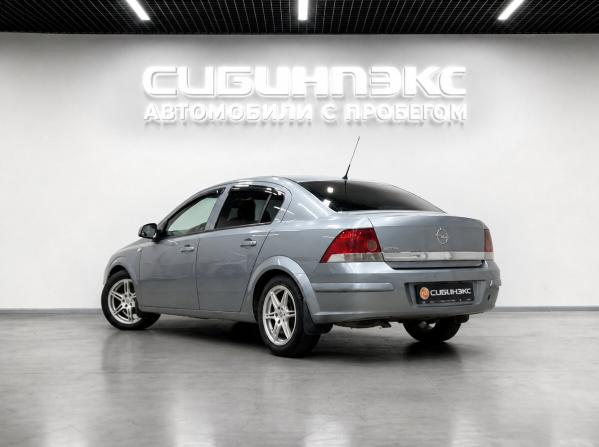 Opel Astra H Рестайлинг с пробегом 2011 года, цена 419 000 рублей, 407000 км, седан, Автокод Объявления