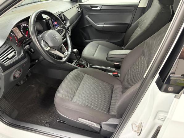 Volkswagen Polo VI с пробегом 2022 года, цена 1 678 000 рублей, 44297 км, лифтбек, Автокод Объявления