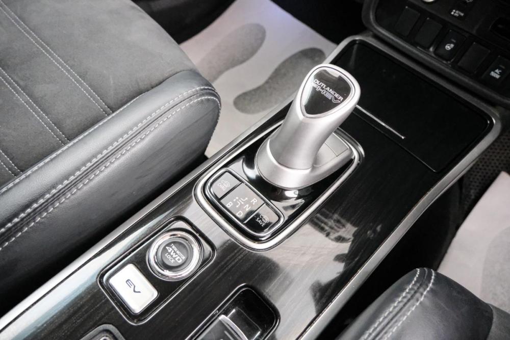 Mitsubishi Outlander III Рестайлинг 3 Красноярск  - изображение 17