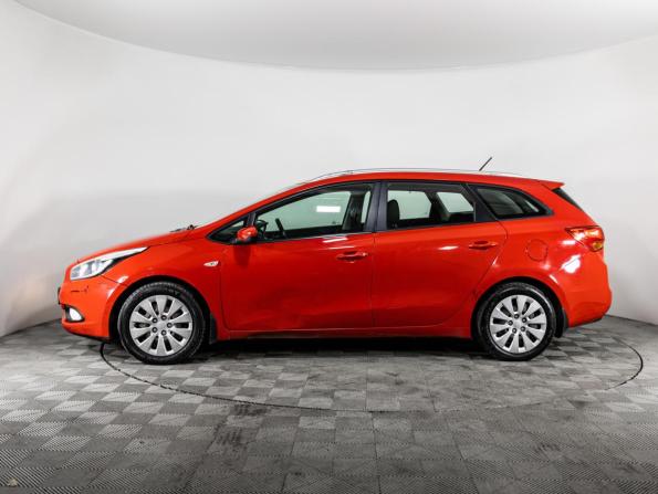Kia Ceed II с пробегом 2014 года, цена 899 000 рублей, 173051 км, универсал, Автокод Объявления