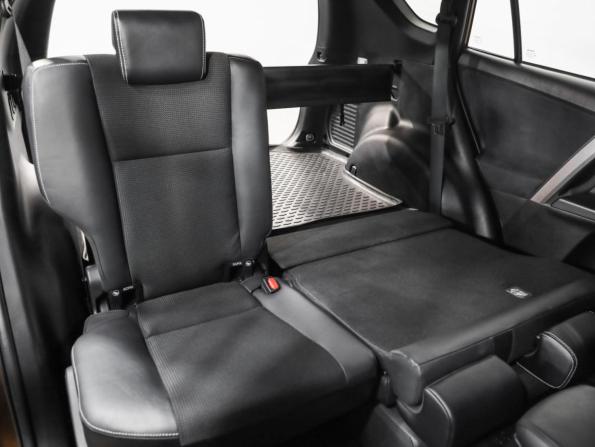 Toyota RAV4 IV (XA40) Рестайлинг с пробегом 2016 года, цена 1 998 000 рублей, 134977 км, внедорожник, Автокод Объявления