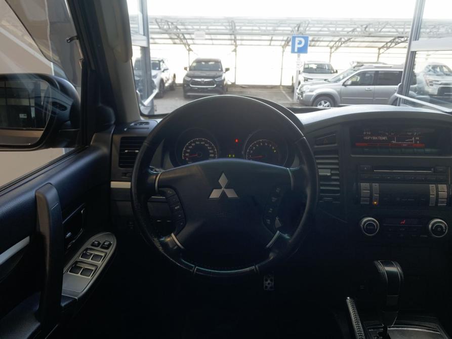 Mitsubishi Pajero IV Рестайлинг 1 Новосибирск  - изображение 9