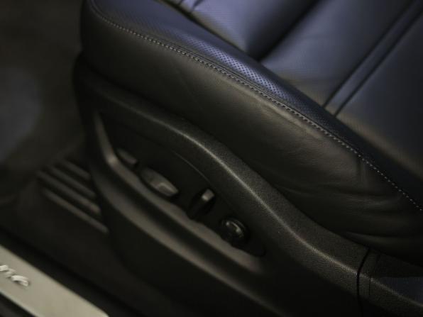 Porsche Cayenne III Рестайлинг с пробегом 2024 года, цена 15 950 000 рублей, 5253 км, внедорожник, Автокод Объявления