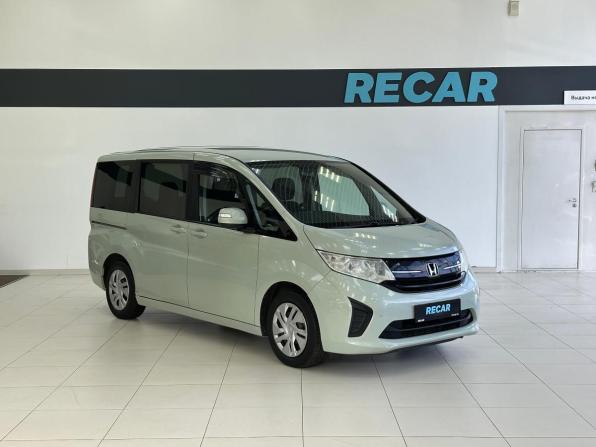 Honda Stepwgn V с пробегом 2017 года, цена 1 790 000 рублей, 85031 км, минивэн, Автокод Объявления