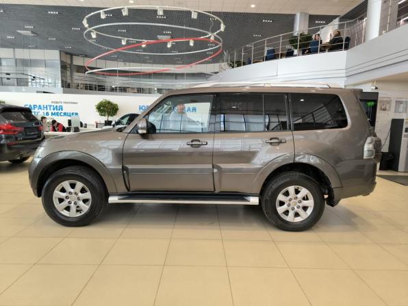 Mitsubishi Pajero IV с пробегом 2011 года, цена 1 599 000 рублей, 365000 км, внедорожник, Автокод Объявления