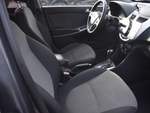 Hyundai Solaris I с пробегом 2013 года, цена 734 000 рублей, 178726 км, седан, Автокод Объявления