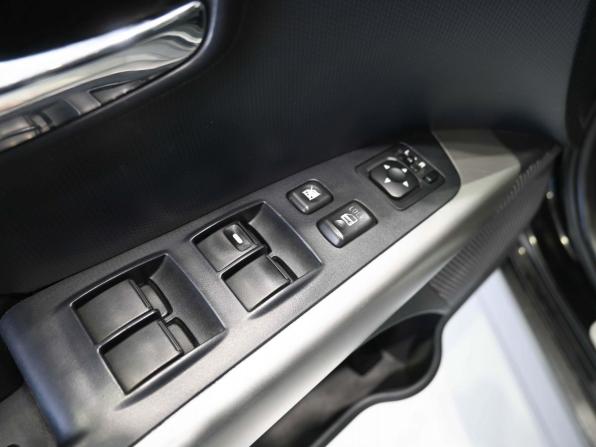 Mitsubishi Outlander II с пробегом 2007 года, цена 989 900 рублей, 285000 км, внедорожник, Автокод Объявления